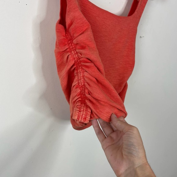 Free People Guava Berry Boulevard Cotton Crop Top NWT Size Small - Picture 4 of 7